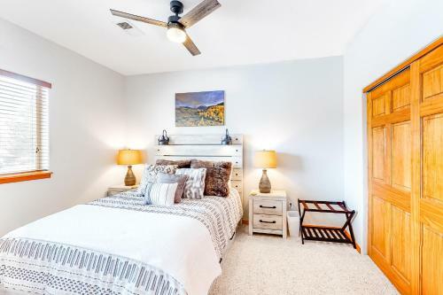 Grand Lake Getaway