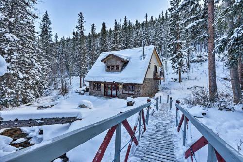 Cozy Idaho Springs Cottage With Mill Creek Views!