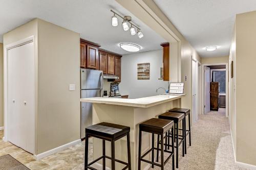 Key Condo #2957