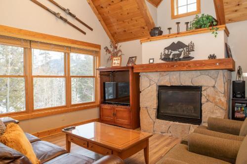 Apartamento 13 Cabin In The Pines Townhouse