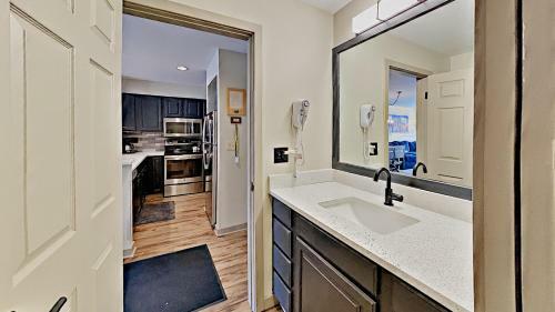 Lakeshore 1535