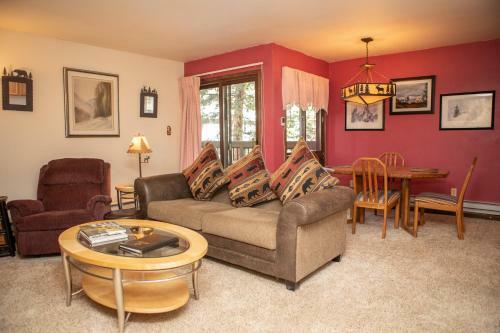 Apartamento 1078 Wild Irishman Condo