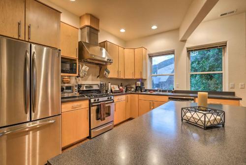 Apartamento Downtown Manitou Springs Home Tranquil Creek View