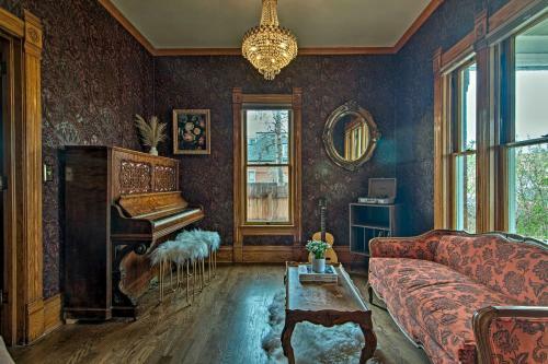 Historic Downtown Loveland Home With Private Patio!