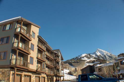 Crested Mtn North #l1 (Condos And Townhomes)