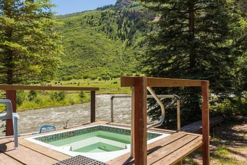 Mt. Sopris Cabin At Filoha Meadows