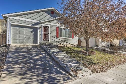 Airy Pueblo Pad Less Than 5 Mi To Arkansas Riverwalk!