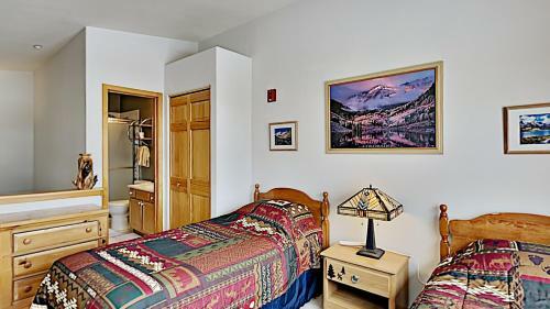 Apartamento Prospector Village Building 104 Unit 108 Condo