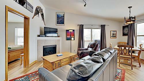 Apartamento Prospector Village Building 104 Unit 108 Condo