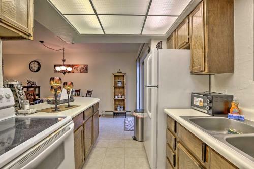 Charming Mtn Condo Walk To Trails About 2 Mi To Dtwn!