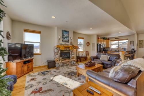 Prospector Village 105d