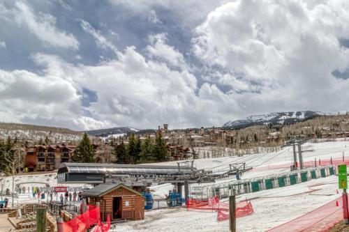 1 Bath Studio Apartment In Snowmass Village