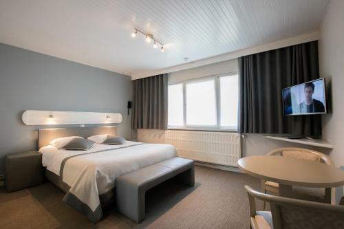 Hotel La Chaumi�re Du Lac