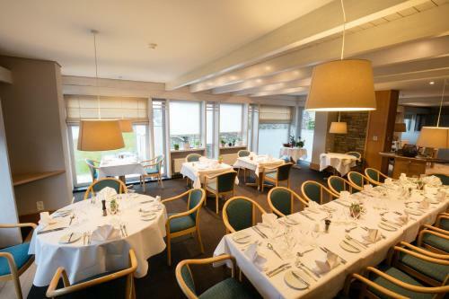 Hotel La Chaumi�re Du Lac
