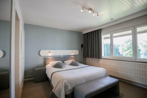 Hotel La Chaumi�re Du Lac