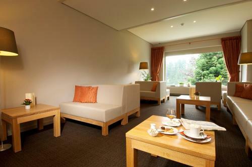Hotel La Chaumi�re Du Lac