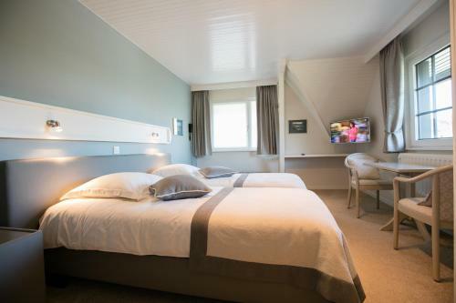 Hotel La Chaumi�re Du Lac
