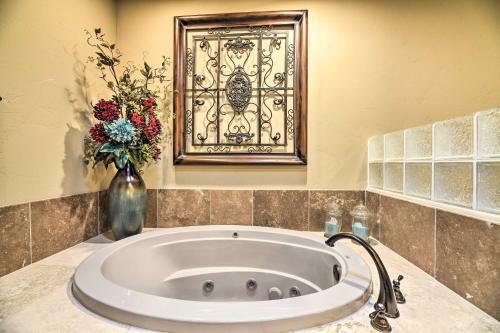 Elegant South Fork Abode Ski, Fish, And Hike!