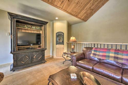 Elegant South Fork Abode Ski, Fish, And Hike!