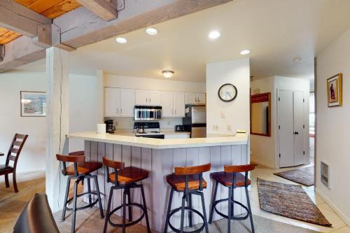 Lodge A At Steamboat II
