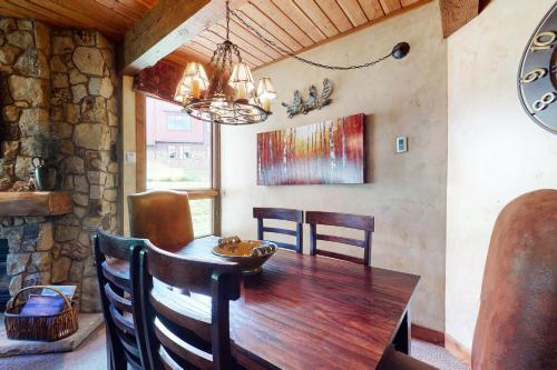 Lodge A At Steamboat II