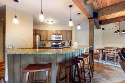 Lodge A At Steamboat II