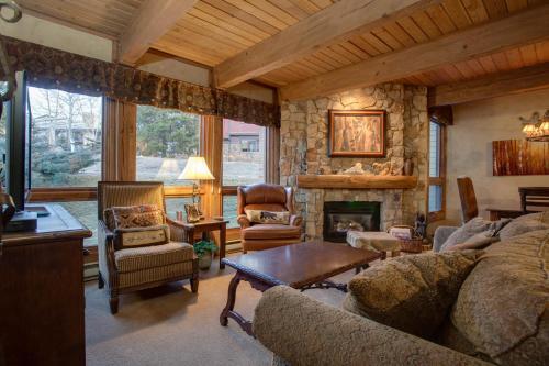 Lodge A At Steamboat II