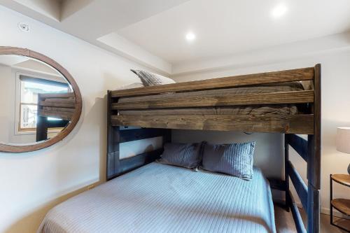 Torian Plum Plaza 507