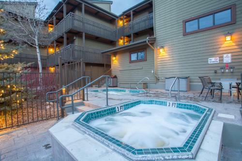 Lodge C At Steamboat II