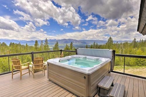 Lavish Mountain Retreat With Large Deck And Game Room!