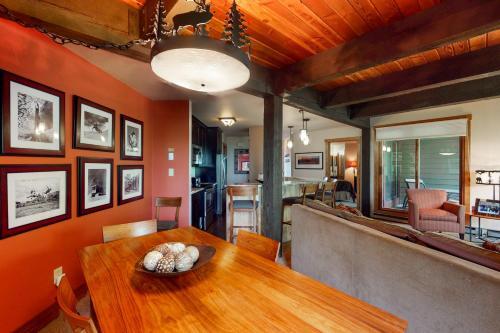 Lodge B At Steamboat II