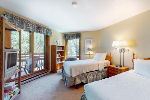 Lodge B At Steamboat II