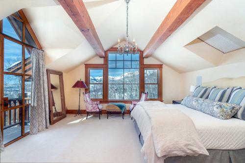 Positive Outlook By Exceptional Stays