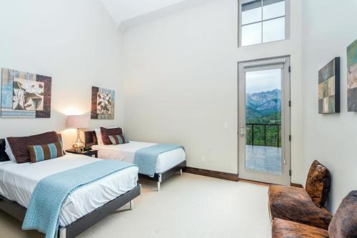 Cassidy Ridge Condos