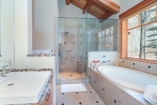 Grand Vista By Exceptional Stays