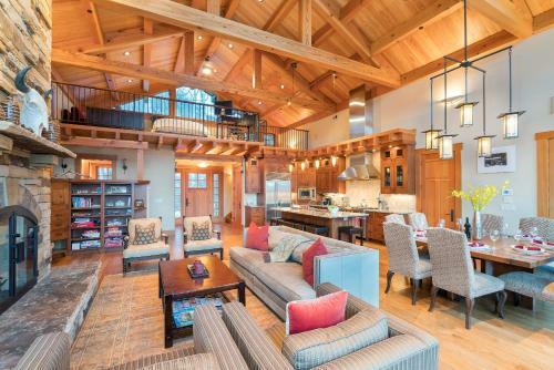 Grand Vista By Exceptional Stays