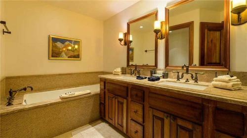 See Forever San Sophia 114 (condo)