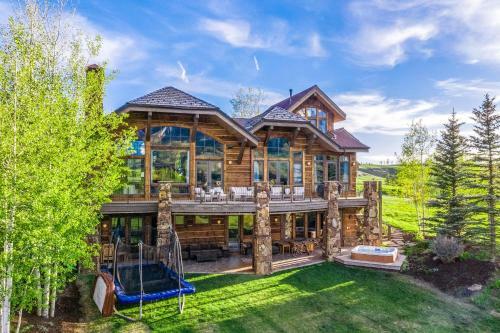 Adams Ranch Road 128