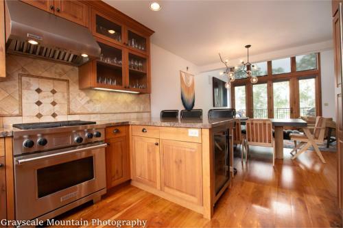 Aspen Ridge 16 - A Peakside Condominium