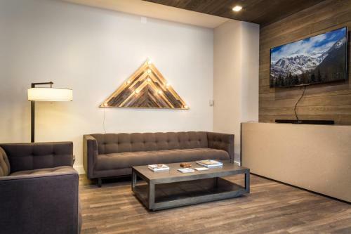 Vischer Drive 137 - The Vischer View House