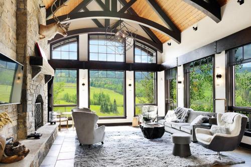 Country Club C & D