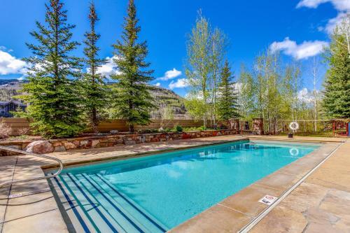 Sun Vail B