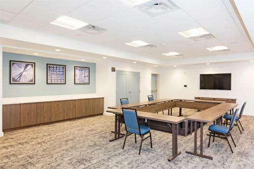 Staybridge Suites - Denver North - Thornton, An Ihg Hotel