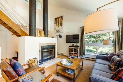 Perfect Pitkin Creek Condo