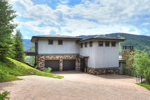 Apartamento Luxury Seclusion-stunning Mtn Views-access To Base Amenities Duplex