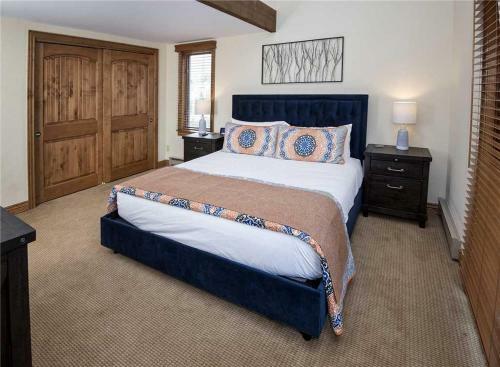 Apartamento 445 Timberfalls Court Condo