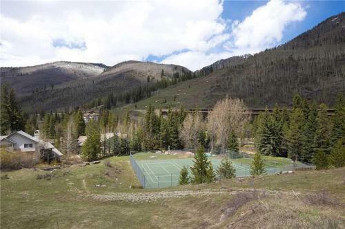 Apartamento 445 Timberfalls Court Condo