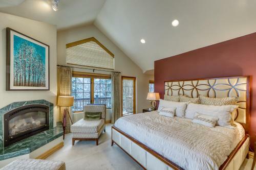 4 Bed 5 Bath Vacation Home In Vail