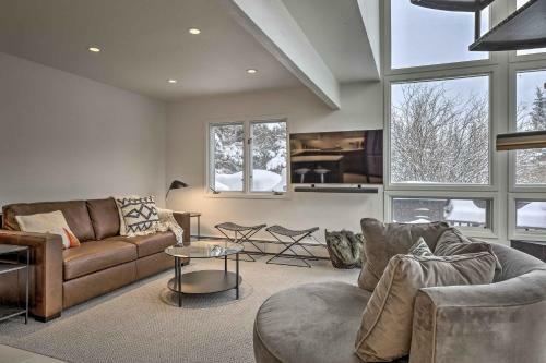 Apartamento Vail Condo With Mtn View Deck - Steps To Ski Shuttle