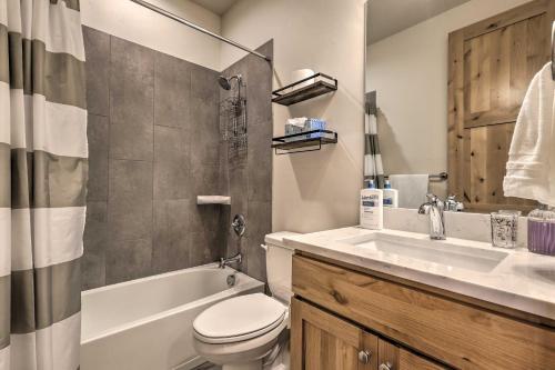 Modern Chalet With Hot Tub And Winter Park Shuttle